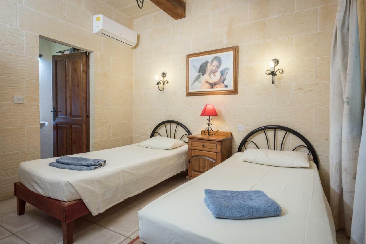 نادور Valley View - Holiday Farmhouse With Private Pool المظهر الخارجي الصورة