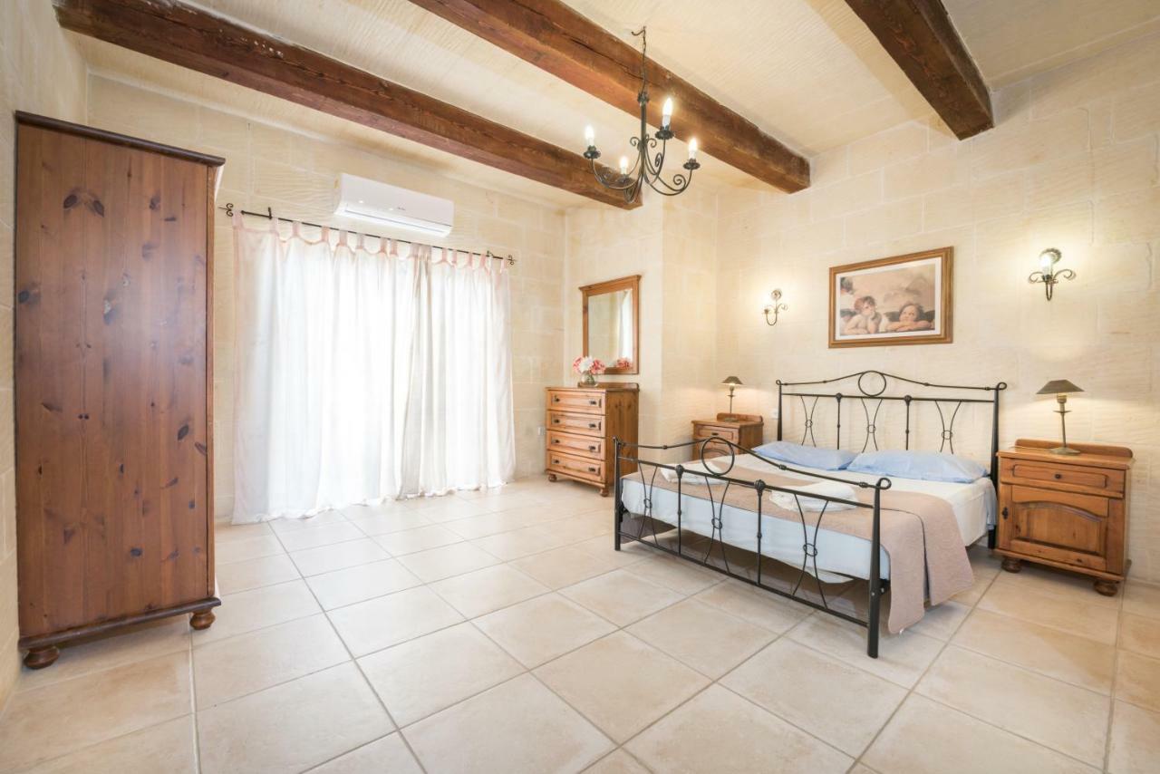 نادور Valley View - Holiday Farmhouse With Private Pool المظهر الخارجي الصورة