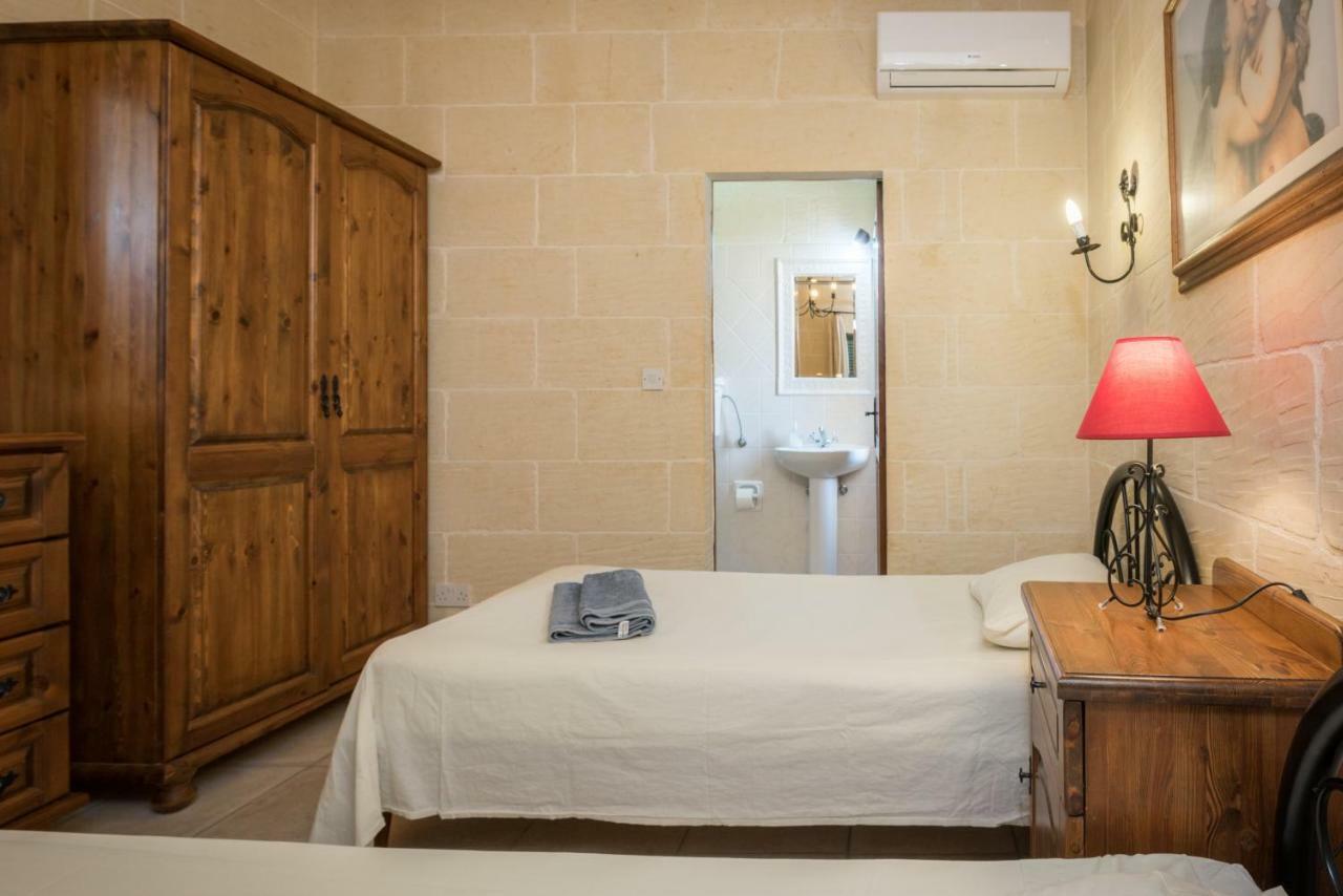 نادور Valley View - Holiday Farmhouse With Private Pool المظهر الخارجي الصورة
